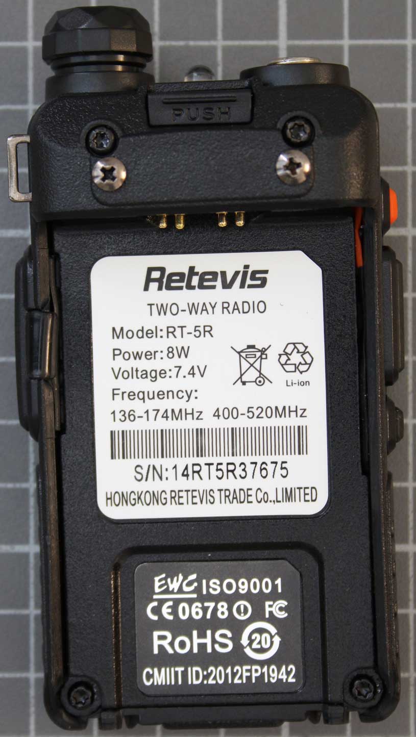 Radio bidireccional no compatible sin baterÃ­a con etiqueta de designaciÃ³n de tipo